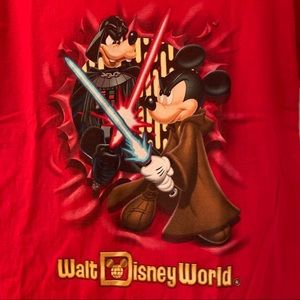 T-shirt Disney Star Wars Mickey Mouse T-shirt - kids M from Disneyland! Like New
